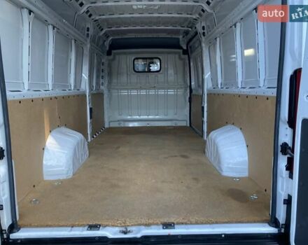 Білий Фіат Дукато, об'ємом двигуна 2.3 л та пробігом 300 тис. км за 18870 $, фото 33 на Automoto.ua