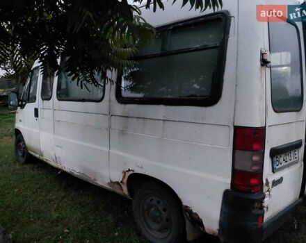 Белый Фиат Дукато, объемом двигателя 2.5 л и пробегом 352 тыс. км за 1600 $, фото 1 на Automoto.ua