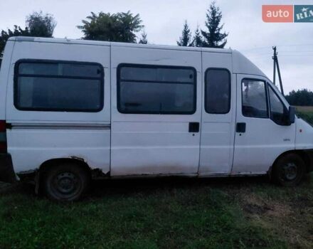 Белый Фиат Дукато, объемом двигателя 2.5 л и пробегом 352 тыс. км за 1600 $, фото 3 на Automoto.ua