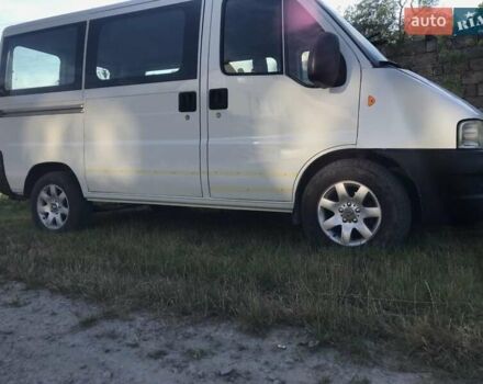 Белый Фиат Дукато, объемом двигателя 2.3 л и пробегом 464 тыс. км за 6400 $, фото 2 на Automoto.ua