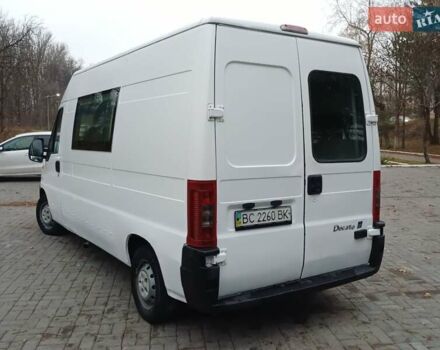 Белый Фиат Дукато, объемом двигателя 2.8 л и пробегом 380 тыс. км за 3650 $, фото 9 на Automoto.ua