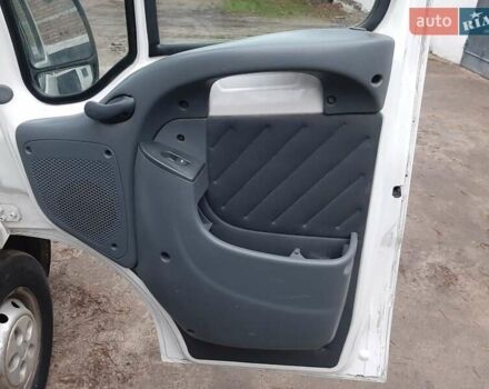 Білий Фіат Дукато, об'ємом двигуна 2.8 л та пробігом 305 тис. км за 4150 $, фото 27 на Automoto.ua