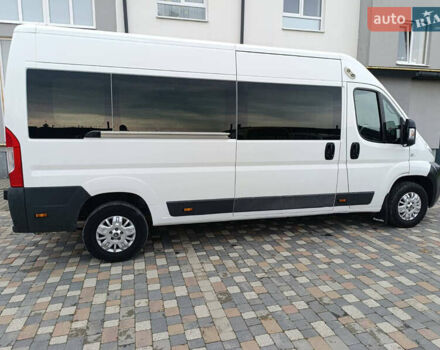 Белый Фиат Дукато, объемом двигателя 2.29 л и пробегом 350 тыс. км за 13500 $, фото 9 на Automoto.ua