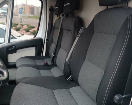 Білий Фіат Дукато, об'ємом двигуна 2.5 л та пробігом 390 тис. км за 17200 $, фото 6 на Automoto.ua