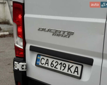 Белый Фиат Дукато, объемом двигателя 2.29 л и пробегом 390 тыс. км за 16500 $, фото 4 на Automoto.ua