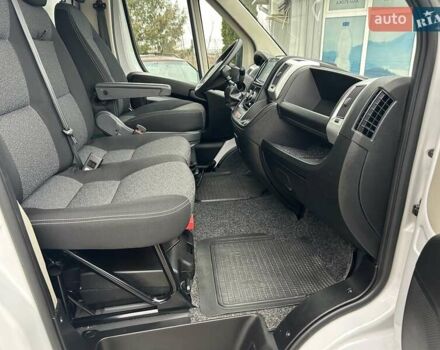 Белый Фиат Дукато, объемом двигателя 2.3 л и пробегом 260 тыс. км за 18800 $, фото 21 на Automoto.ua