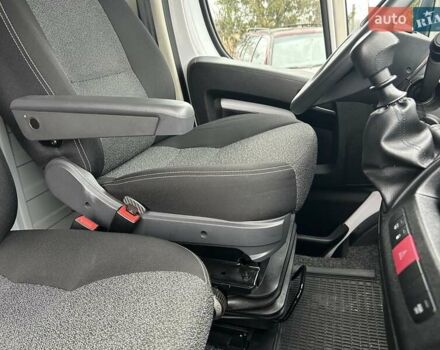 Белый Фиат Дукато, объемом двигателя 2.3 л и пробегом 260 тыс. км за 18800 $, фото 17 на Automoto.ua