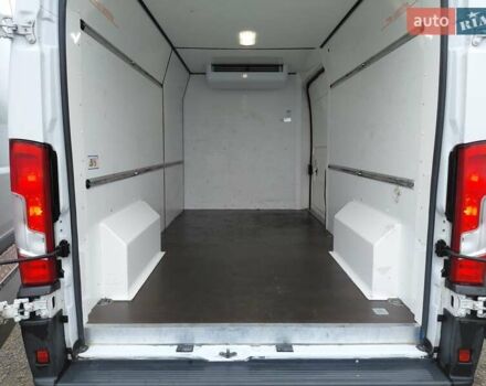 Білий Фіат Дукато, об'ємом двигуна 2.3 л та пробігом 160 тис. км за 21000 $, фото 16 на Automoto.ua