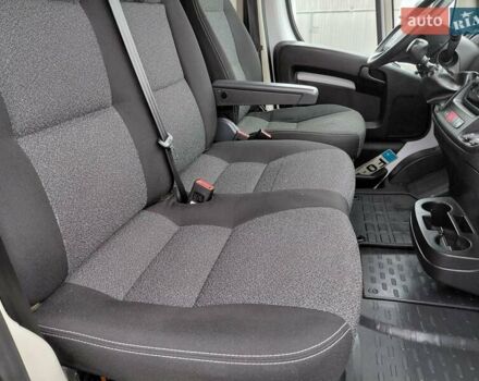 Білий Фіат Дукато, об'ємом двигуна 2.3 л та пробігом 160 тис. км за 21000 $, фото 48 на Automoto.ua