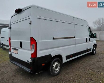 Білий Фіат Дукато, об'ємом двигуна 2.3 л та пробігом 160 тис. км за 21000 $, фото 38 на Automoto.ua