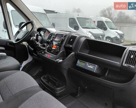 Білий Фіат Дукато, об'ємом двигуна 2.3 л та пробігом 160 тис. км за 21000 $, фото 46 на Automoto.ua