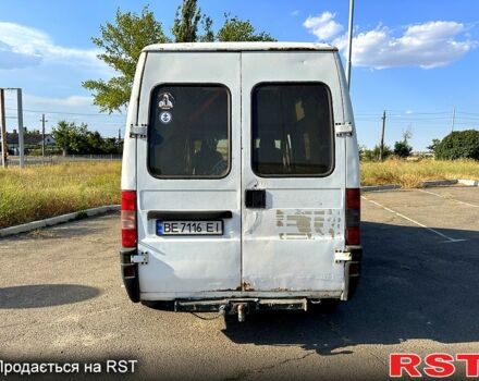 Белый Фиат Дукато, объемом двигателя 2.8 л и пробегом 0 тыс. км за 2000 $, фото 3 на Automoto.ua