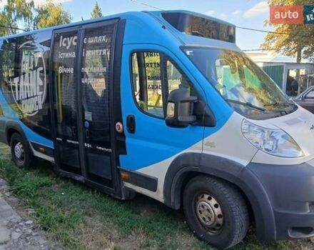 Фиат Дукато 2012 в Тальном на Automoto.ua Белый Фиат Дукато, объемом двигателя 2.3 л и пробегом 493 тыс. км за 12000 $, фото 1 на Automoto.ua