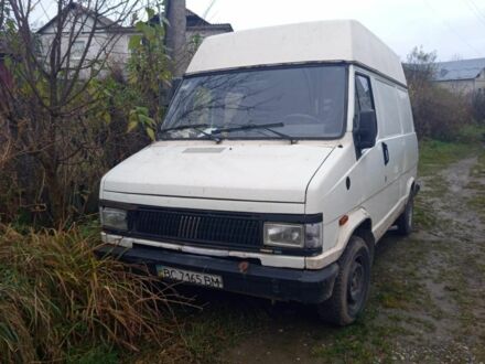 Білий Фіат Дукато, об'ємом двигуна 0 л та пробігом 300 тис. км за 1500 $, фото 1 на Automoto.ua