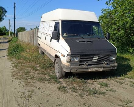 Белый Фиат Дукато, объемом двигателя 2.5 л и пробегом 700 тыс. км за 1103 $, фото 1 на Automoto.ua