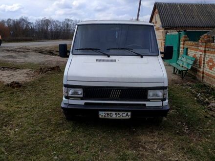 Білий Фіат Дукато, об'ємом двигуна 1.9 л та пробігом 228 тис. км за 2550 $, фото 1 на Automoto.ua