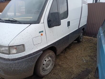 Білий Фіат Дукато, об'ємом двигуна 2.5 л та пробігом 450 тис. км за 1800 $, фото 1 на Automoto.ua