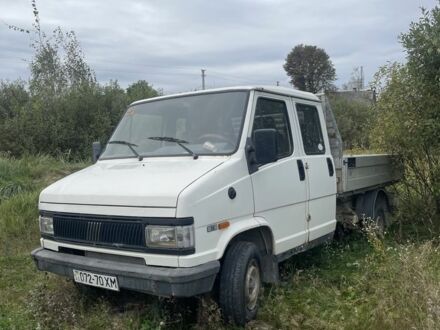 Белый Фиат Дукато, объемом двигателя 2.5 л и пробегом 300 тыс. км за 970 $, фото 1 на Automoto.ua