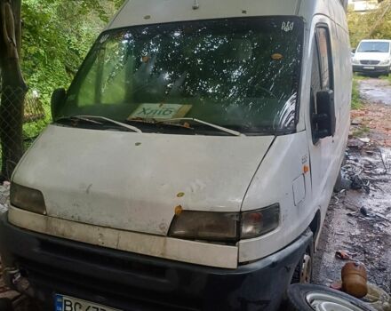 Белый Фиат Дукато, объемом двигателя 2.8 л и пробегом 300 тыс. км за 799 $, фото 1 на Automoto.ua