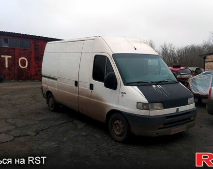 Белый Фиат Дукато, объемом двигателя 2.8 л и пробегом 400 тыс. км за 2799 $, фото 1 на Automoto.ua