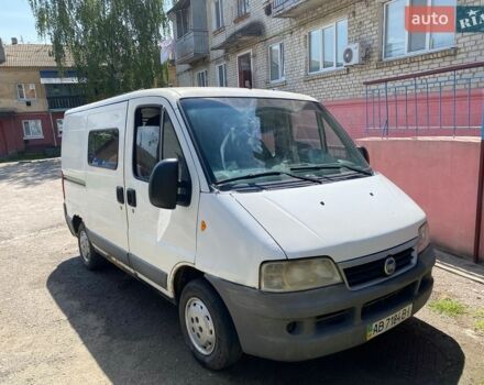 Белый Фиат Дукато, объемом двигателя 2.29 л и пробегом 400 тыс. км за 2999 $, фото 1 на Automoto.ua