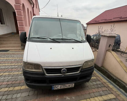 Белый Фиат Дукато, объемом двигателя 2.3 л и пробегом 337 тыс. км за 4200 $, фото 1 на Automoto.ua