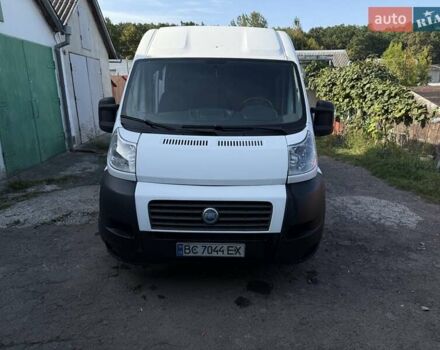 Белый Фиат Дукато, объемом двигателя 2.29 л и пробегом 310 тыс. км за 8300 $, фото 1 на Automoto.ua