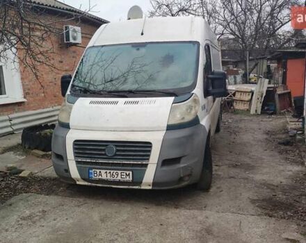 Белый Фиат Дукато, объемом двигателя 2.3 л и пробегом 323 тыс. км за 8000 $, фото 1 на Automoto.ua