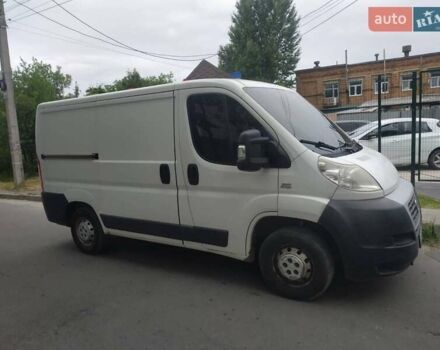Белый Фиат Дукато, объемом двигателя 2.29 л и пробегом 240 тыс. км за 7200 $, фото 1 на Automoto.ua