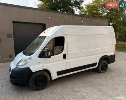 Белый Фиат Дукато, объемом двигателя 3 л и пробегом 325 тыс. км за 9300 $, фото 1 на Automoto.ua