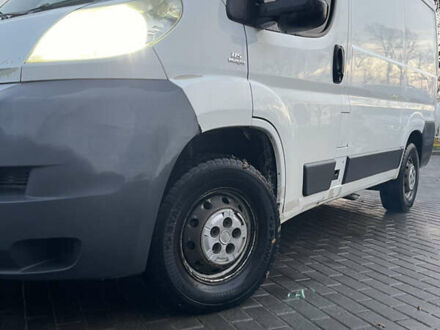 Білий Фіат Дукато, об'ємом двигуна 2 л та пробігом 380 тис. км за 8750 $, фото 1 на Automoto.ua