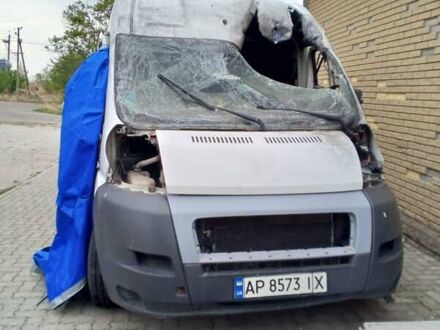 Белый Фиат Дукато, объемом двигателя 2.2 л и пробегом 350 тыс. км за 6000 $, фото 1 на Automoto.ua