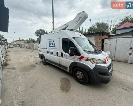 Белый Фиат Дукато, объемом двигателя 2.29 л и пробегом 265 тыс. км за 15999 $, фото 1 на Automoto.ua