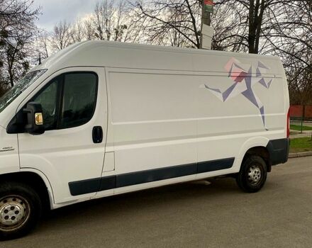 Белый Фиат Дукато, объемом двигателя 2.3 л и пробегом 188 тыс. км за 11000 $, фото 1 на Automoto.ua