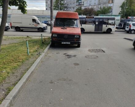 Красный Фиат Дукато, объемом двигателя 2.5 л и пробегом 400 тыс. км за 696 $, фото 1 на Automoto.ua