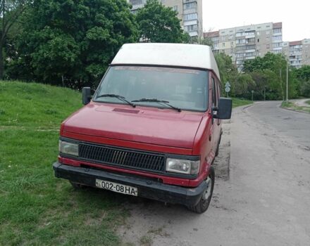 Красный Фиат Дукато, объемом двигателя 2.5 л и пробегом 715 тыс. км за 2500 $, фото 1 на Automoto.ua