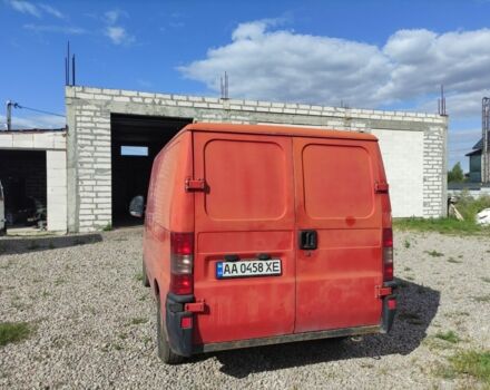 Красный Фиат Дукато, объемом двигателя 2.4 л и пробегом 333 тыс. км за 3300 $, фото 2 на Automoto.ua