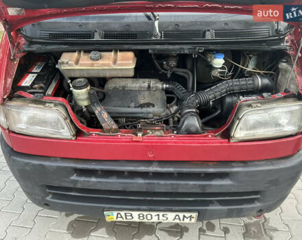 Красный Фиат Дукато, объемом двигателя 2.5 л и пробегом 350 тыс. км за 2400 $, фото 10 на Automoto.ua
