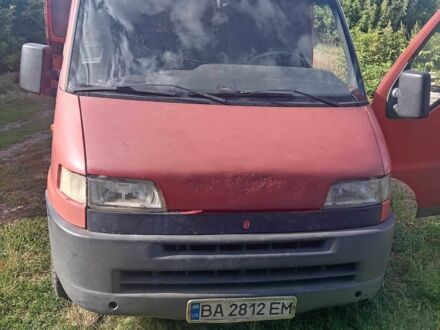 Красный Фиат Дукато, объемом двигателя 2.8 л и пробегом 430 тыс. км за 2300 $, фото 1 на Automoto.ua