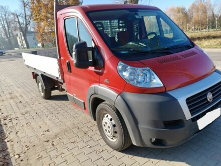 Красный Фиат Дукато, объемом двигателя 2.3 л и пробегом 258 тыс. км за 8000 $, фото 1 на Automoto.ua