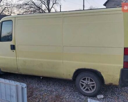 Желтый Фиат Дукато, объемом двигателя 2.8 л и пробегом 485 тыс. км за 2500 $, фото 1 на Automoto.ua