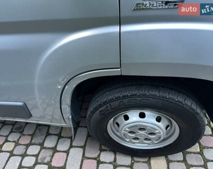 Серый Фиат Дукато, объемом двигателя 2.3 л и пробегом 460 тыс. км за 15950 $, фото 13 на Automoto.ua