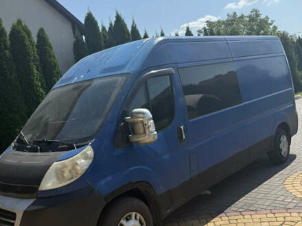 Синий Фиат Дукато, объемом двигателя 2.29 л и пробегом 380 тыс. км за 8300 $, фото 1 на Automoto.ua