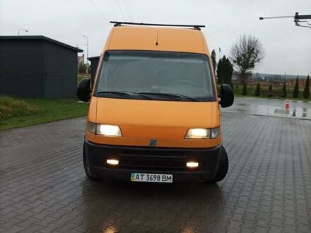 Оранжевый Фиат Дукато, объемом двигателя 2.8 л и пробегом 530 тыс. км за 4000 $, фото 1 на Automoto.ua
