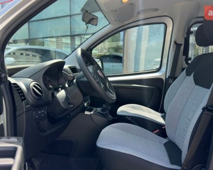 купить новое авто Фиат Fiorino Combi 2023 года от официального дилера Форвард-Авто Фиат фото