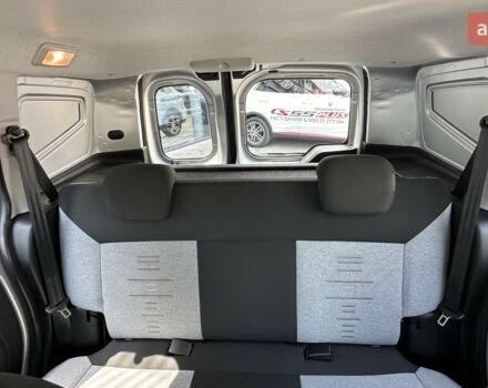 купить новое авто Фиат Fiorino Combi 2023 года от официального дилера Форвард-Авто Фиат фото