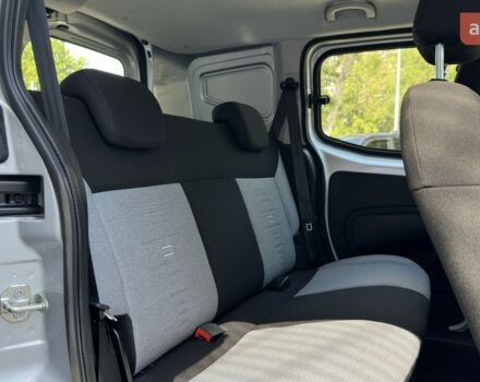 купить новое авто Фиат Fiorino Combi 2023 года от официального дилера Форвард-Авто Фиат фото