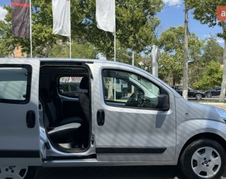 купить новое авто Фиат Fiorino Combi 2023 года от официального дилера Форвард-Авто Фиат фото
