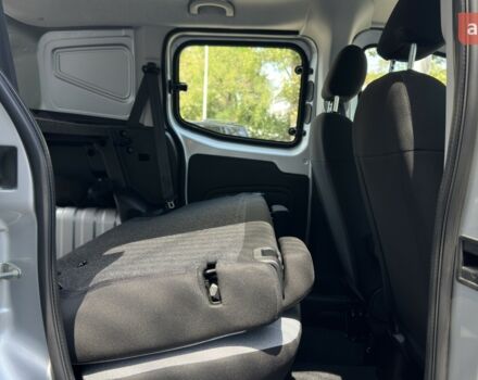 купить новое авто Фиат Fiorino Combi 2023 года от официального дилера Форвард-Авто Фиат фото