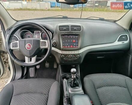 Белый Фиат Фримонт, объемом двигателя 2 л и пробегом 224 тыс. км за 11400 $, фото 35 на Automoto.ua